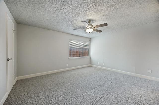 Building Photo - 1704 Carol Stream Dr