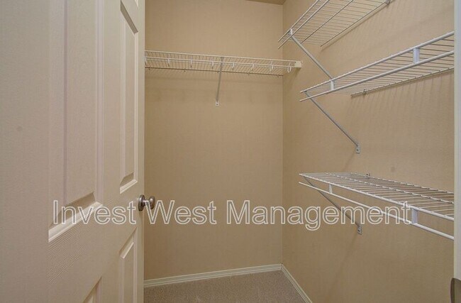 Building Photo - 15020 NW 1st Ave