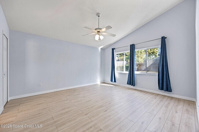 Building Photo - 1915 Worchester Way