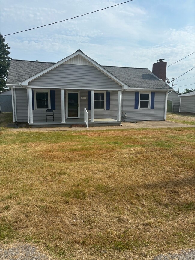 Building Photo - 111 Legion Cir