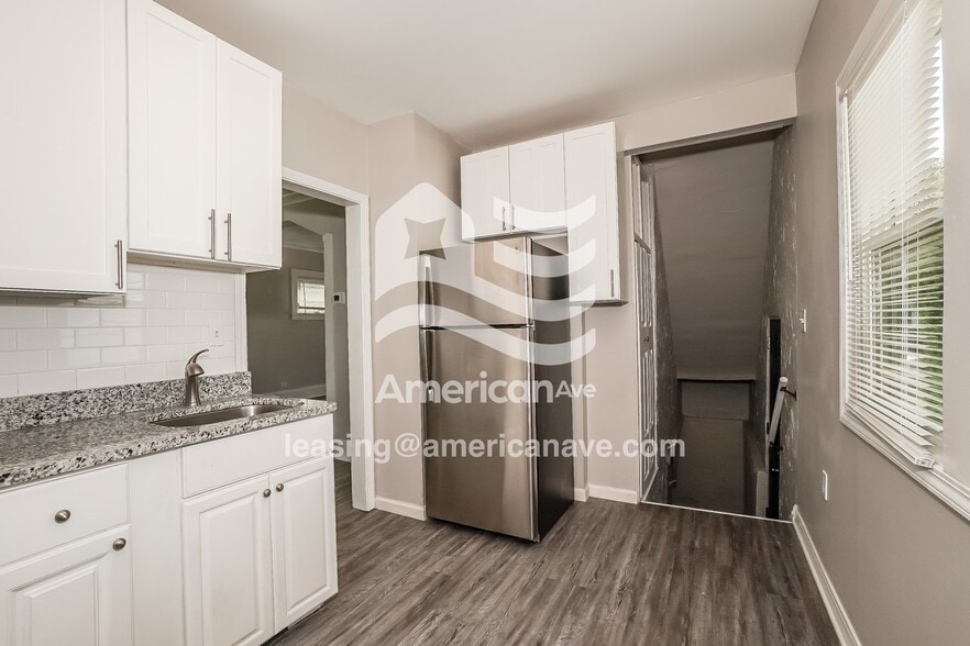 Building Photo - 3463 W 128th St