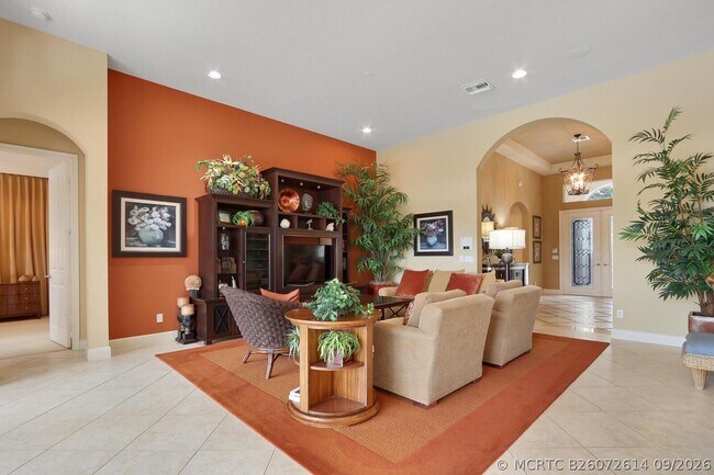 Building Photo - 9885 SW Torriente Ln
