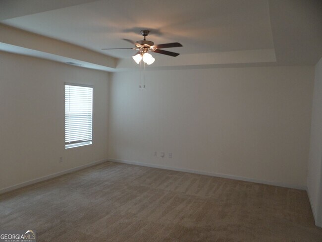 Building Photo - 3473 Hawthorn Farm Blvd
