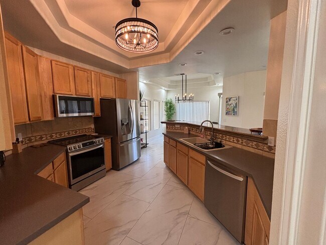 Building Photo - Furnished Scottsdale Condo w/2 car garage
