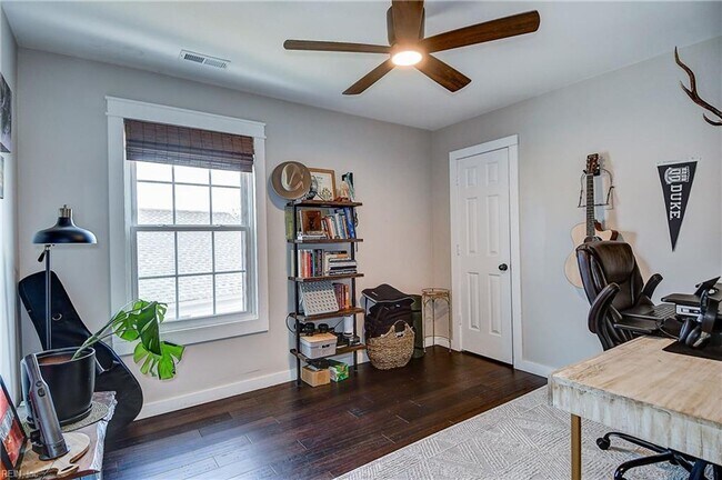 Building Photo - FOR RENT - OCEAN LAKES, VIRGINIA BEACH