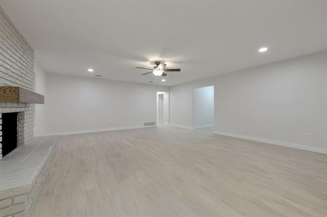 Building Photo - 2717 Meadow Green