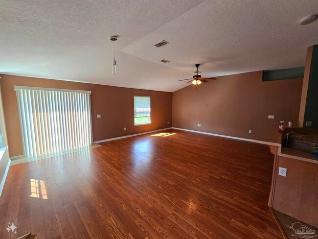 Building Photo - 2320 Badger Cir