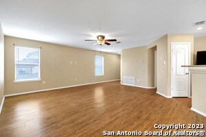 Building Photo - 1006 Sundance Hunt