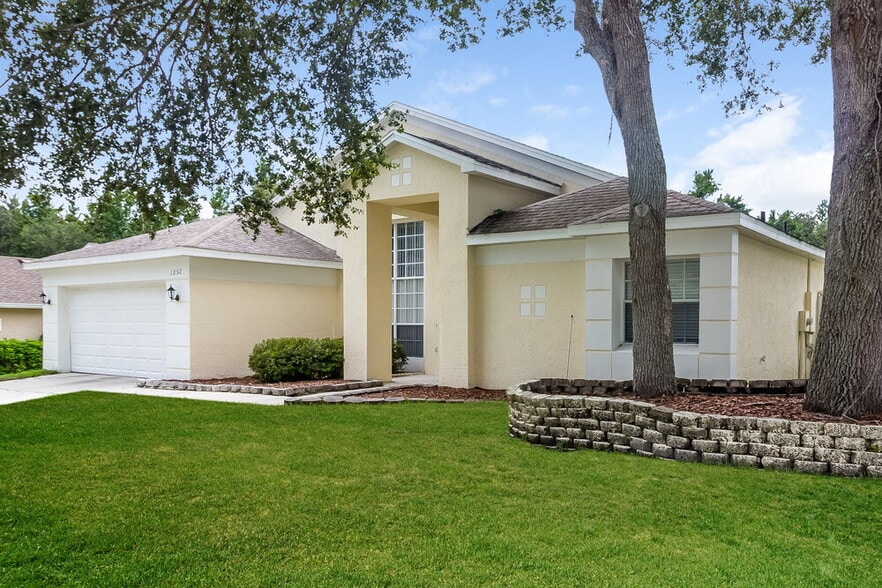 Building Photo - 1252 Twin Rivers Blvd
