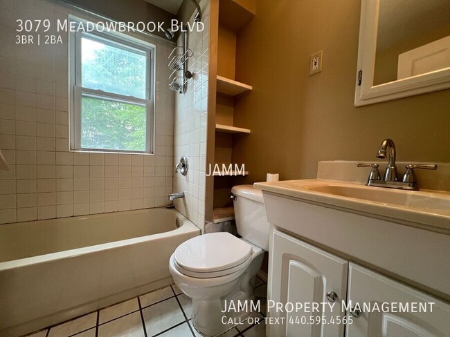 Building Photo - 3079 Meadowbrook Blvd