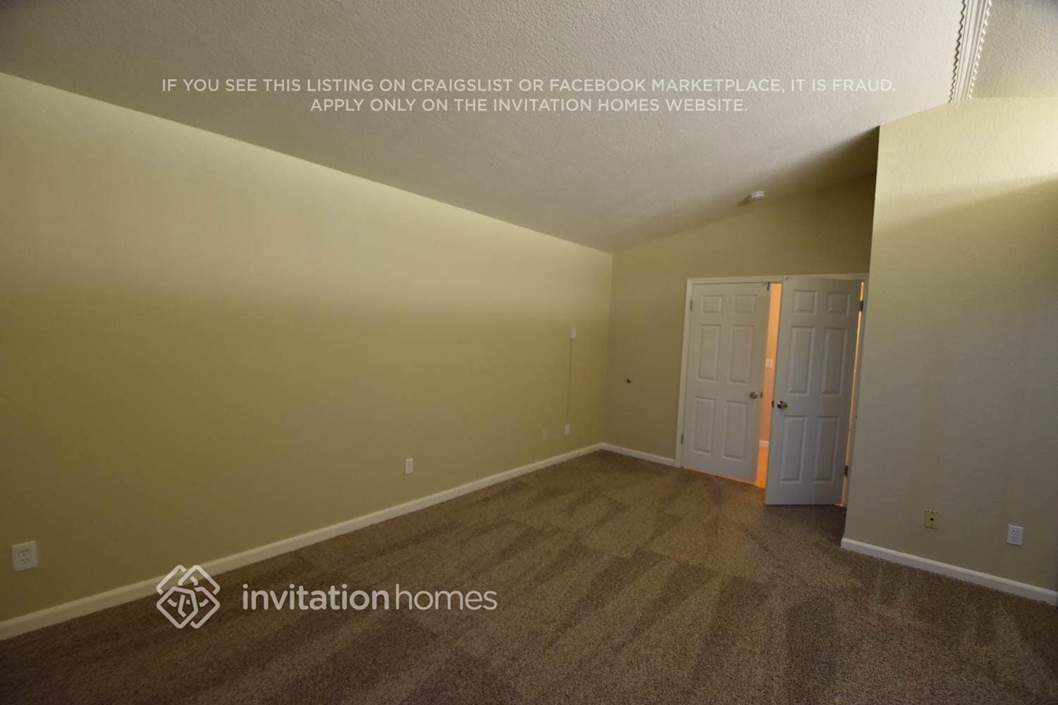 Building Photo - 937 N Regatta Dr