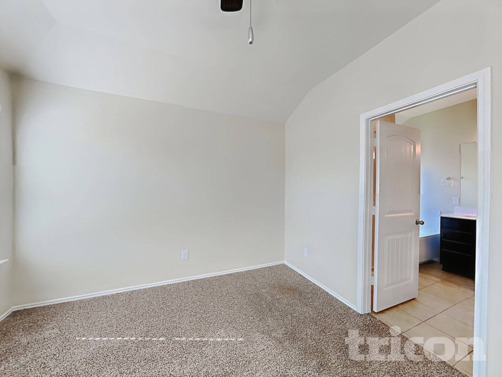 Building Photo - 1152 Ibis Falls Loop