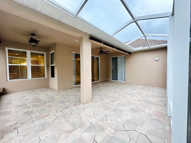 Building Photo - 17928 Timber View St