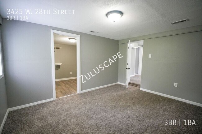 Building Photo - 3425 W 28th St