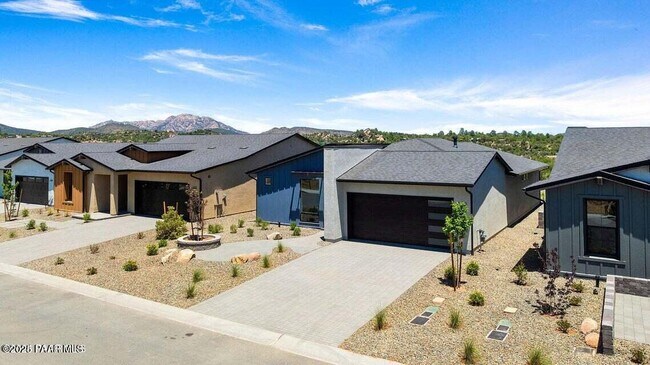 Building Photo - 1320 Rockwood Dr