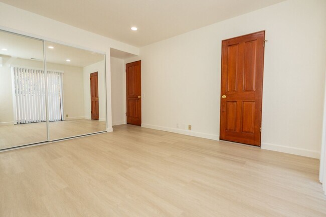 Building Photo - Iconic A-Frame Encinitas 4 Bed + Studio Sp...