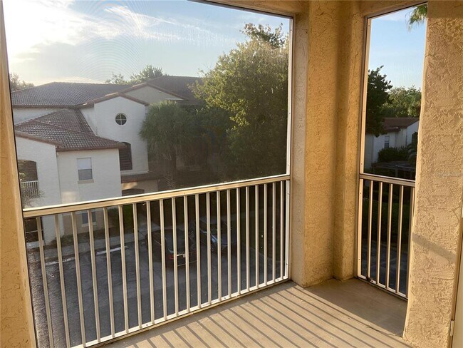 Building Photo - 826 Camargo Way