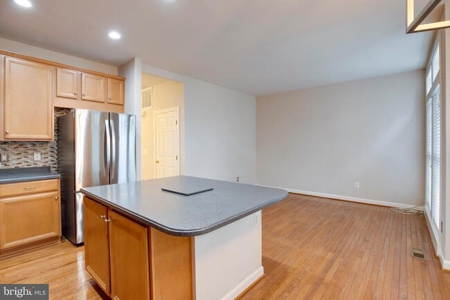 Building Photo - 12691 Heron Ridge Dr