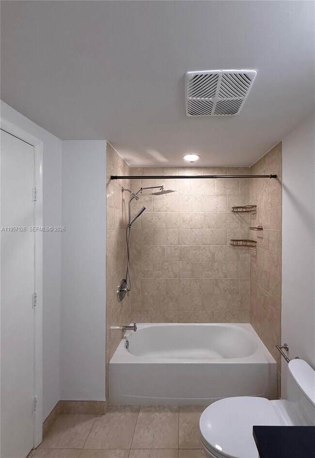 Building Photo - 90 SW 3rd St