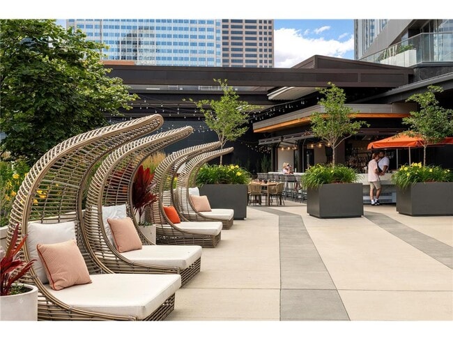 Building Photo - 255 Hennepin Ave