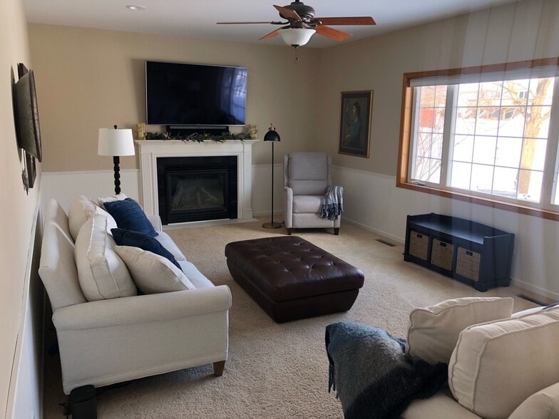 Building Photo - 2647 59th St NW