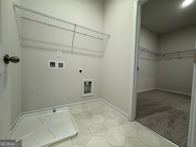 Building Photo - 202 Sycamore Ln