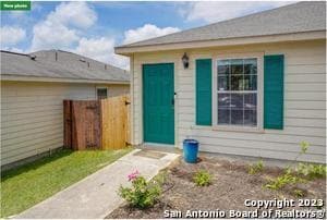 Building Photo - 11219 Pecan Canyon