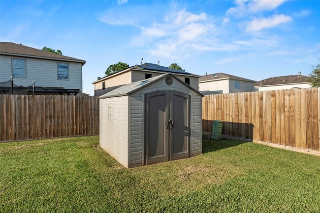 Building Photo - 19606 Yaupon Ranch Dr