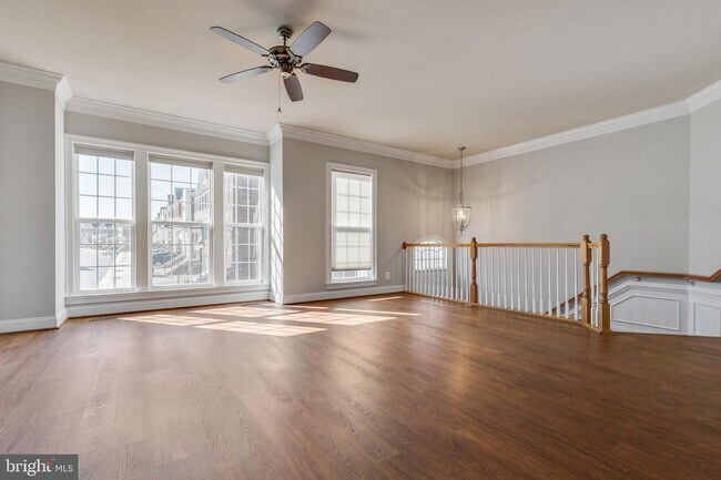 Building Photo - 42668 Keiller Terrace