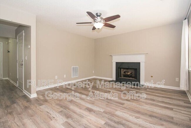 Building Photo - 3729 Wavetree Pass NW