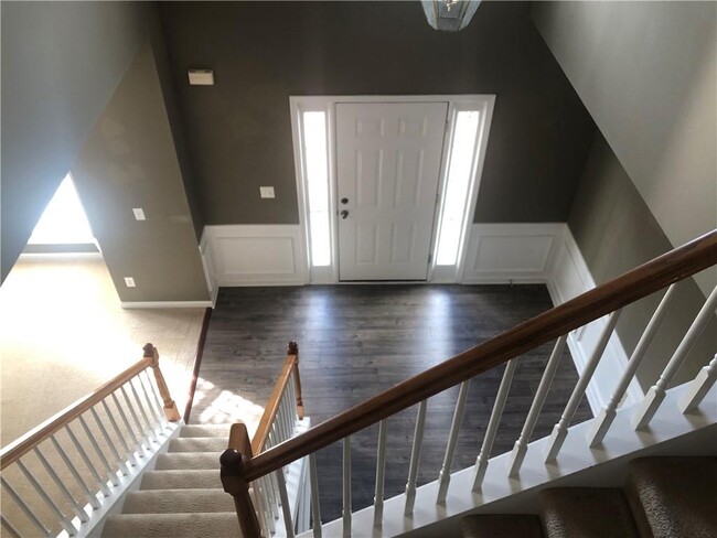 Building Photo - 5871 Haterleigh Dr