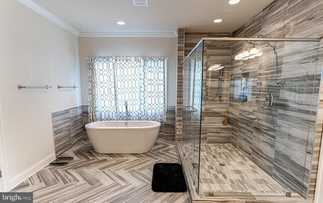 Building Photo - 6626 Ivy Hill Dr