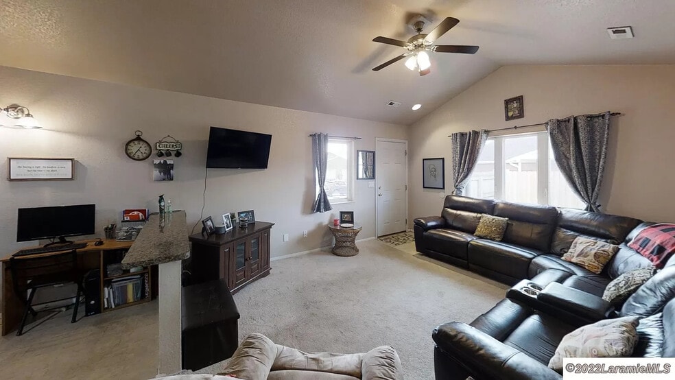 Building Photo - 1135 Boswell Dr