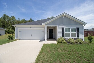 Building Photo - Gorgeous 3 Bedroom, 2 Bath - Available Mid...