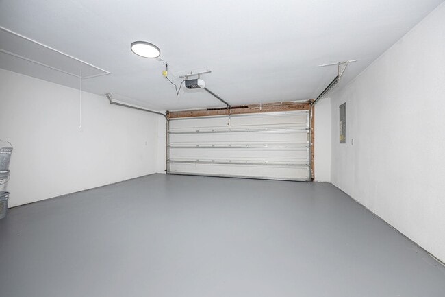 Building Photo - Completed Updated Home for Rent