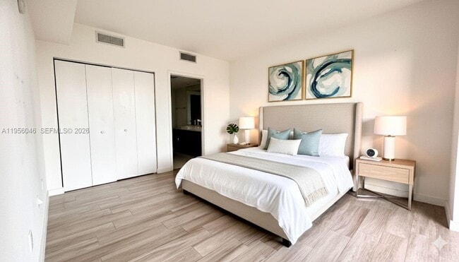 Building Photo - 1100 S Miami Ave