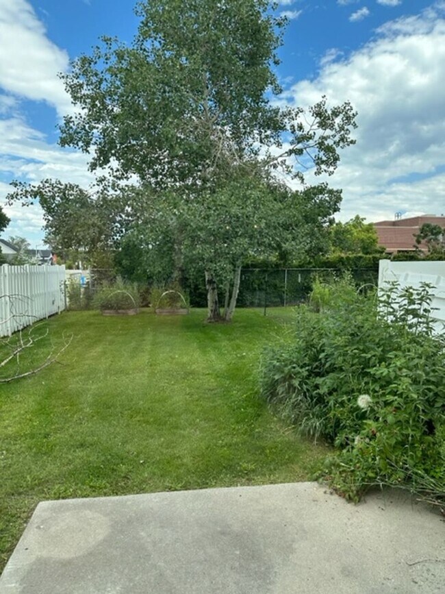 Building Photo - Great Location 2 Bedroom in Bozeman!!