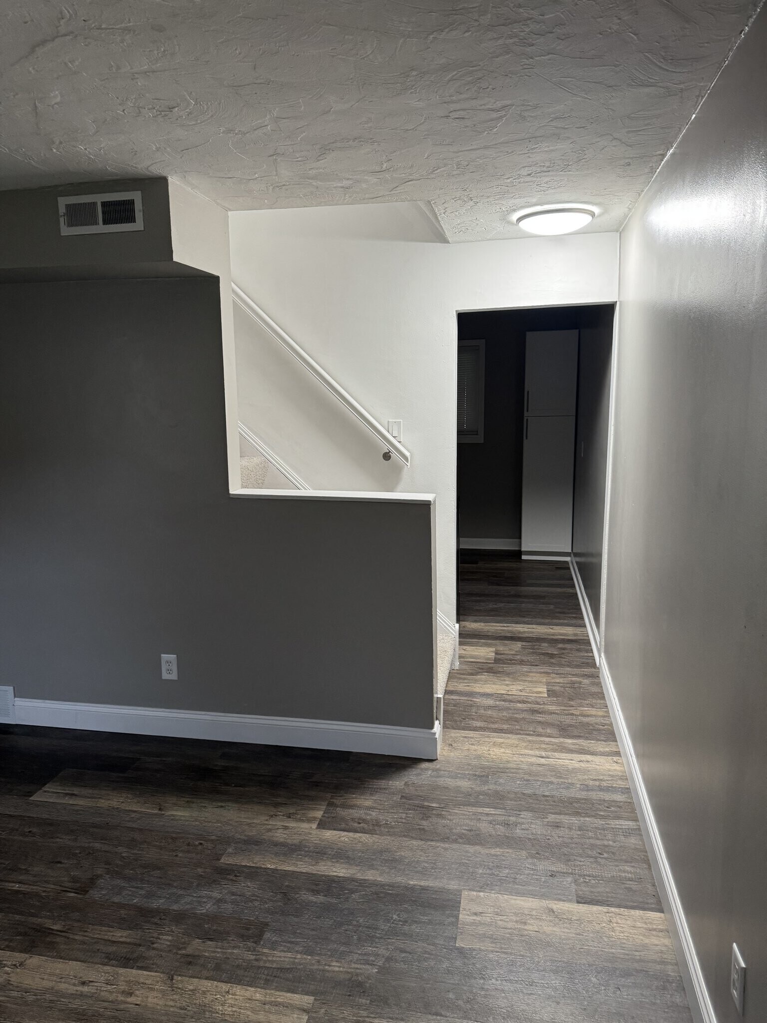 Building Photo - 17000 Ridgewick Dr