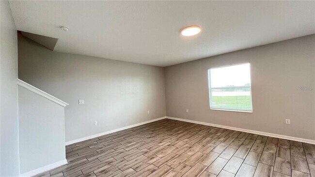 Building Photo - 1343 Lassen St