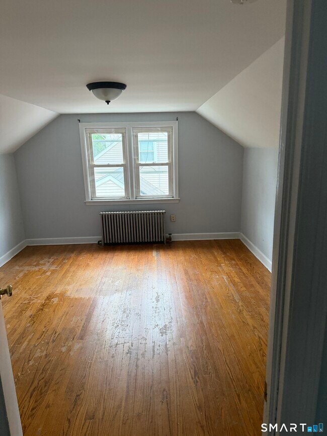 Building Photo - 173 Terrace Ave