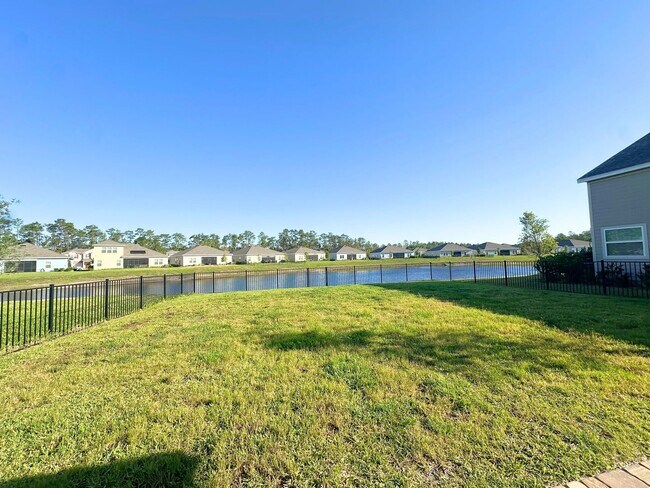 Building Photo - Spacious Home in Growing Area of St Johns County