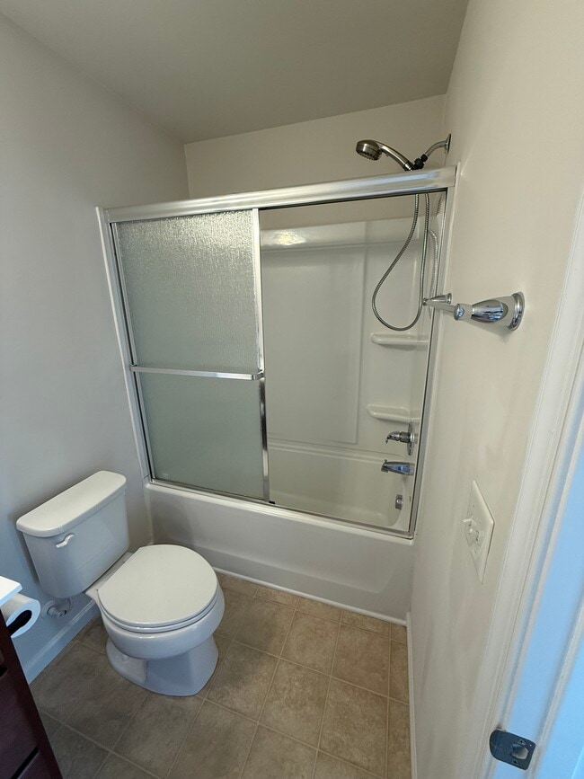 Building Photo - 704 Braeswood St