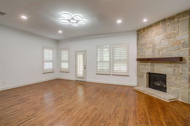 Building Photo - 3009 Montebello Drive