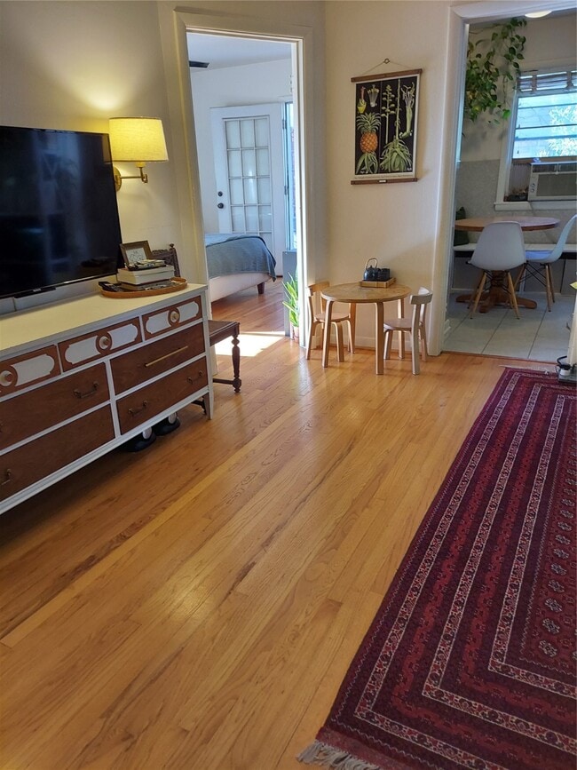 Building Photo - 2821 Eastgrove Ln