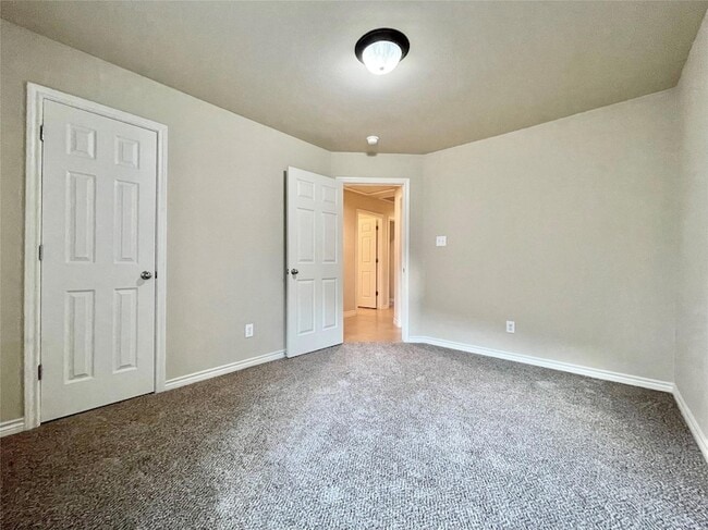 Building Photo - 110 Nick Price Loop