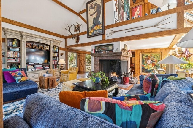 Building Photo - 4 Marion Ln