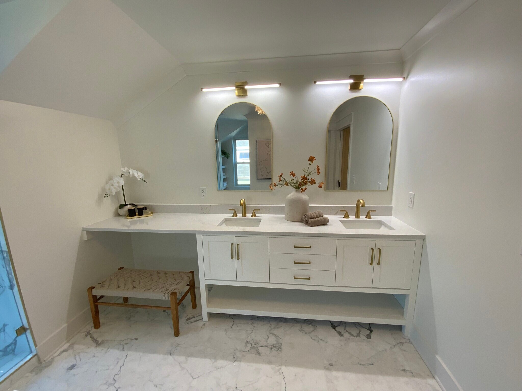 Building Photo - 116 3rd Ave