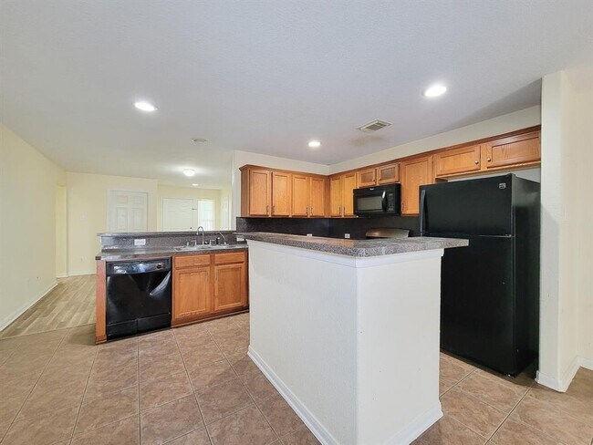 Building Photo - 12835 Regal Oaks Bend Ln