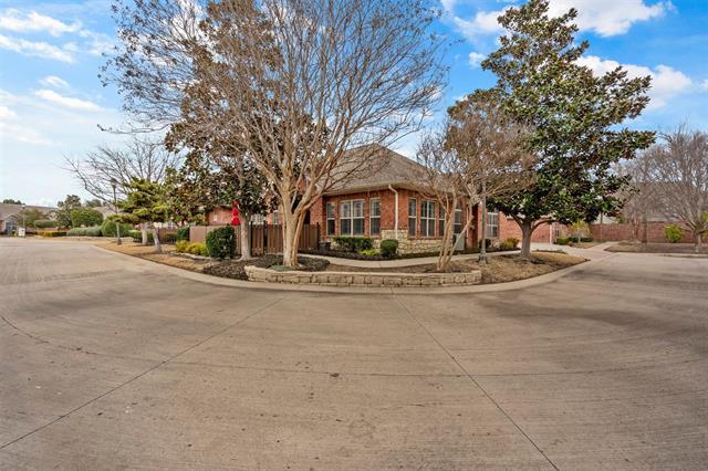Building Photo - 3100 Camellia Rose Dr