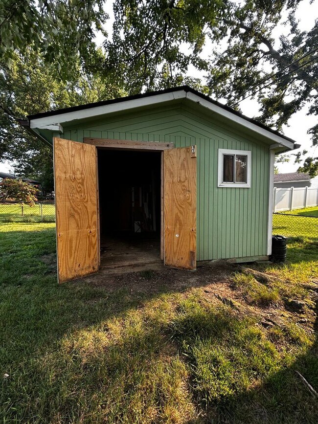 Building Photo - Beautiful 3-Bedroom Split-level Home in Gahanna